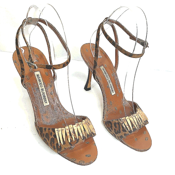 Manolo Blahnik Leopard Print Pumps Size 38/7 - Picture 3 of 13